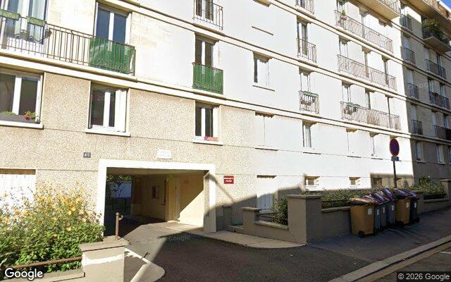 Façade : 85 rue de la Solidarité, Montreuil