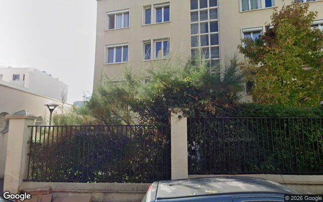 Façade : 13 avenue Faidherbe, Montreuil
