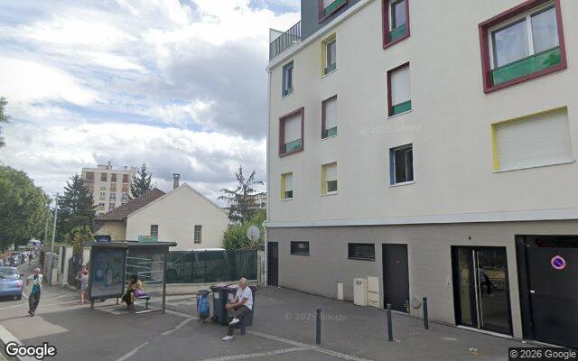 Façade : 9 avenue du Docteur Fernand Lamaze, Montreuil