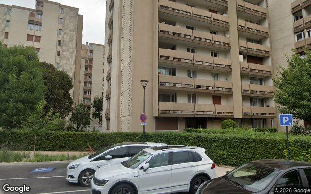 Façade : 2 rue des Fontaines, Romainville